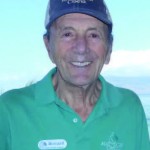 Aquarium Greeter Shows Aloha Aquarium Greeter Shows Aloha